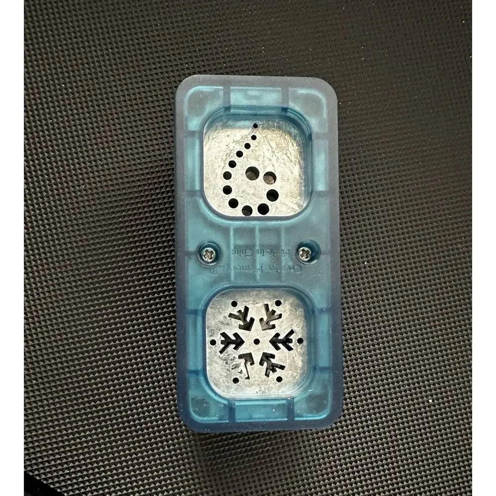 Creative Memories Snow Maker Paper Punch Snowflake & Swirl Holiday Winter 2007